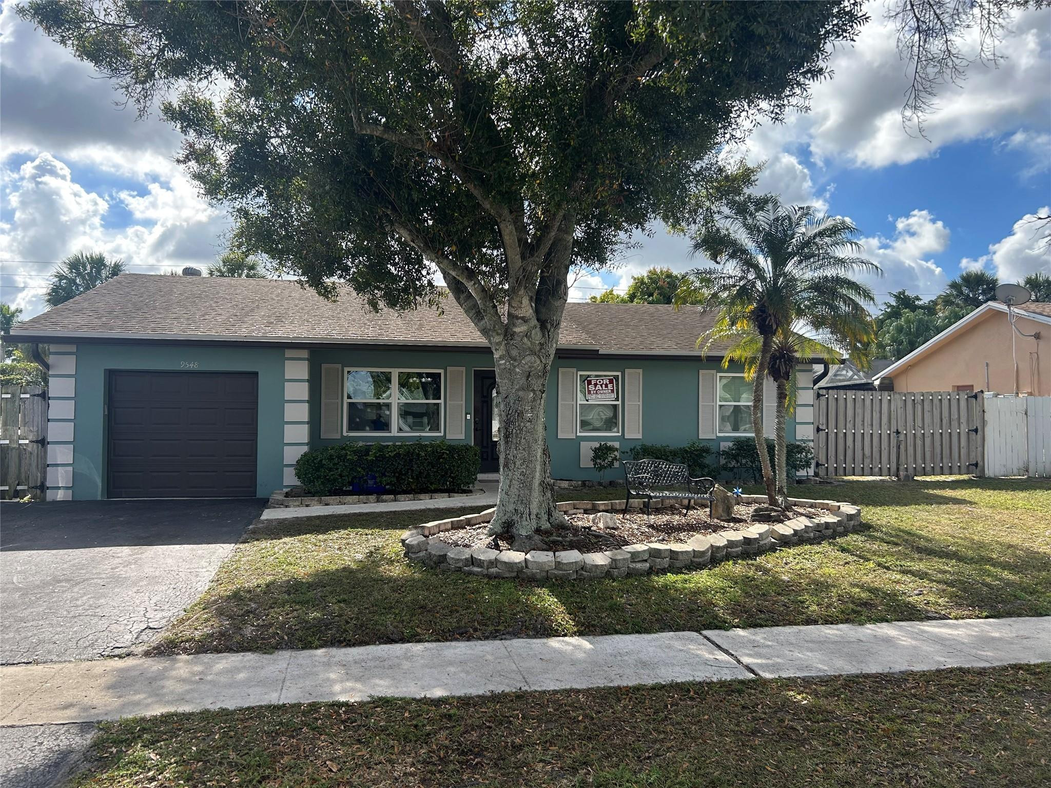 9548 Richmond Circle Boca Raton, FL 33434 - Photo 2 of 38 Photo 2