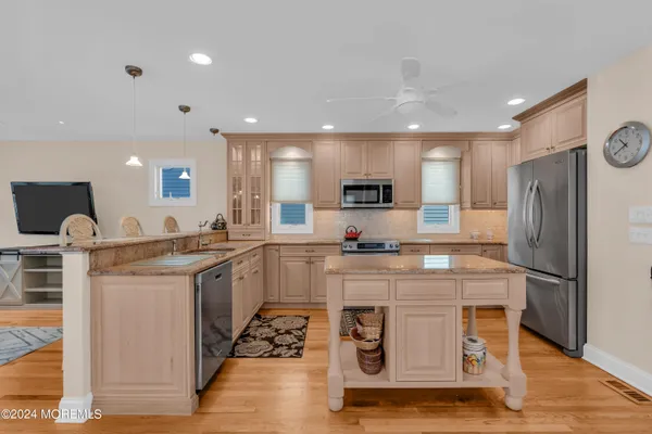 $6,500 | 18 Meadow Avenue, Manasquan, NJ 08736