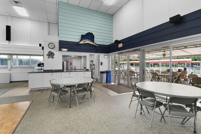 $139,000 | 2600 Southeast Ocean Boulevard, Unit C1, Stuart, FL 34996