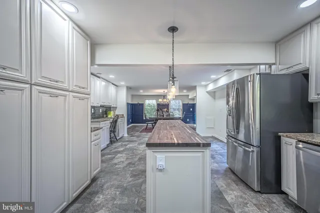 $969,000 | 10606 Orchard Street, Fairfax, VA 22030