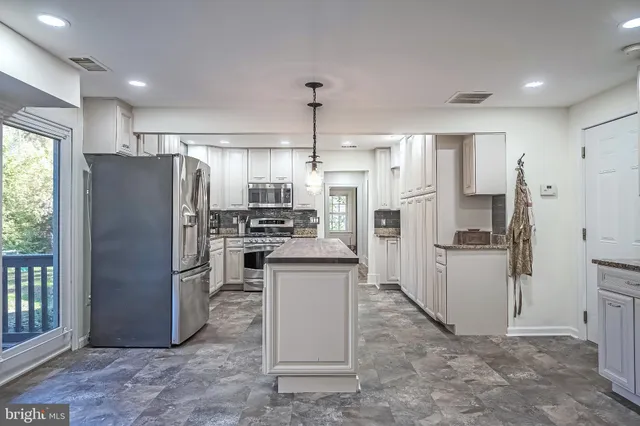 $969,000 | 10606 Orchard Street, Fairfax, VA 22030