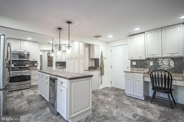 $969,000 | 10606 Orchard Street, Fairfax, VA 22030