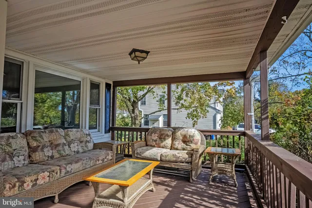 $969,000 | 10606 Orchard Street, Fairfax, VA 22030