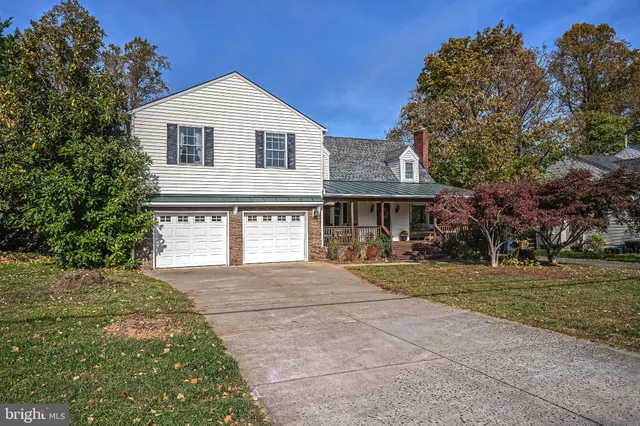 $969,000 | 10606 Orchard Street, Fairfax, VA 22030