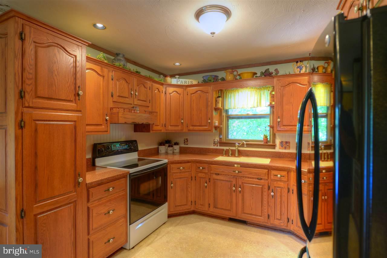1961 Blacks Bridge Road Annville, PA 17003 - Photo 6 of 25 Gallery Image 6