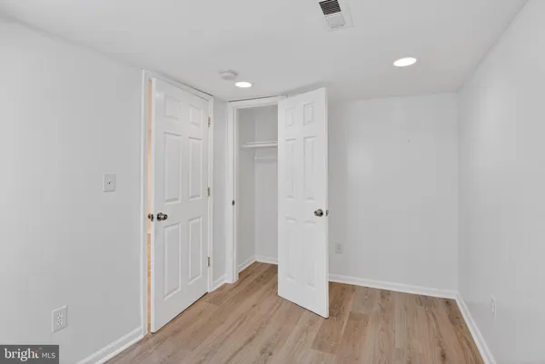 $1,975 | 141 Uhland Terrace Northeast, Washington, DC 20002