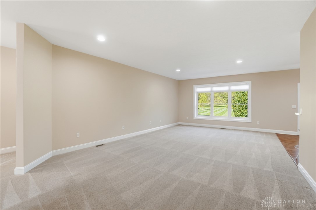 1952 Barnhart Road Troy, OH 45373 - Photo 11 of 83