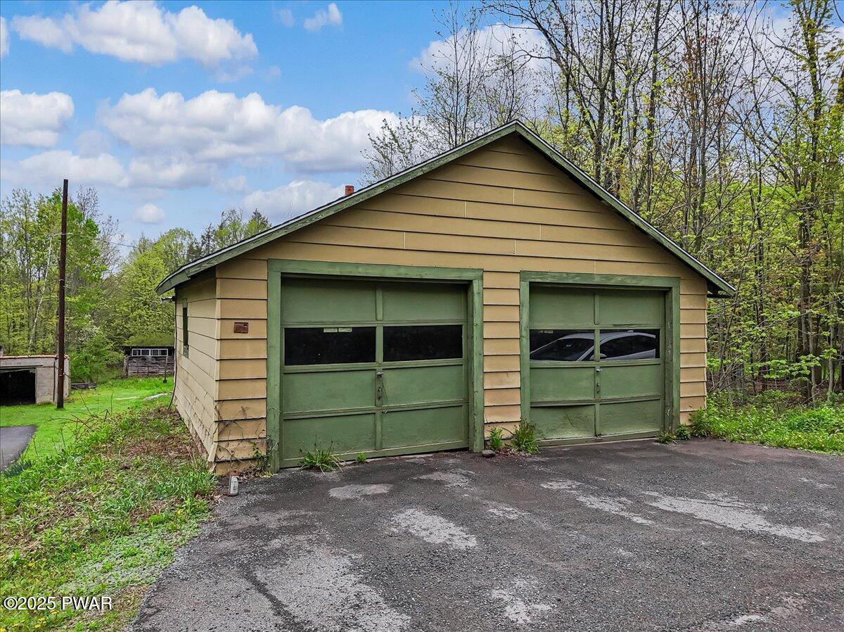 241 Keystone Road Lake Ariel, PA 18436 - Photo 9 of 44