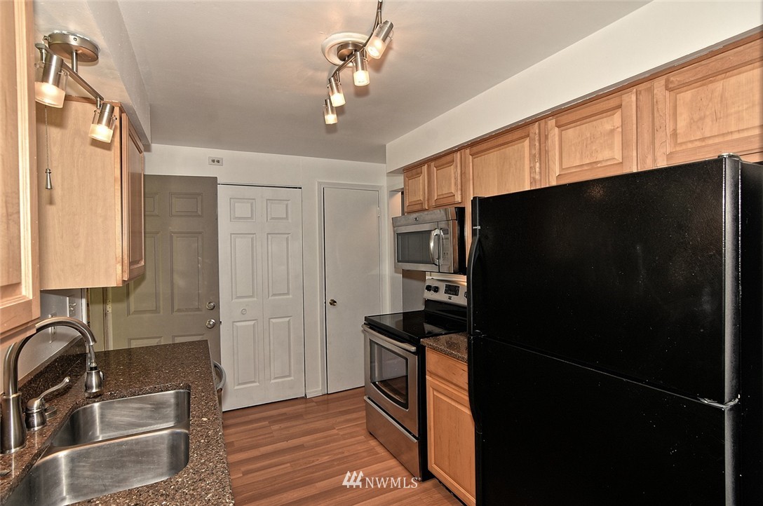 7627 Stauffer Road Stanwood, WA 98292 - Photo 3 of 15 Gallery Image 3