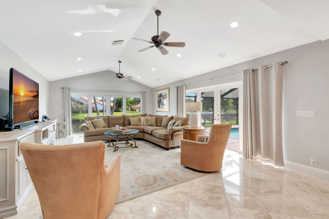 3075 Equestrian Drive Boca Raton, FL 33434 - Photo 11 of 46 11