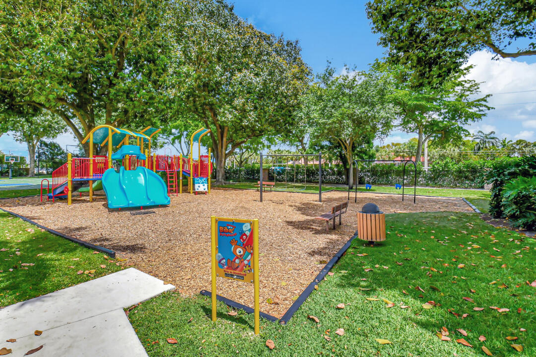 3075 Equestrian Drive Boca Raton, FL 33434 - Photo 43 of 46 44