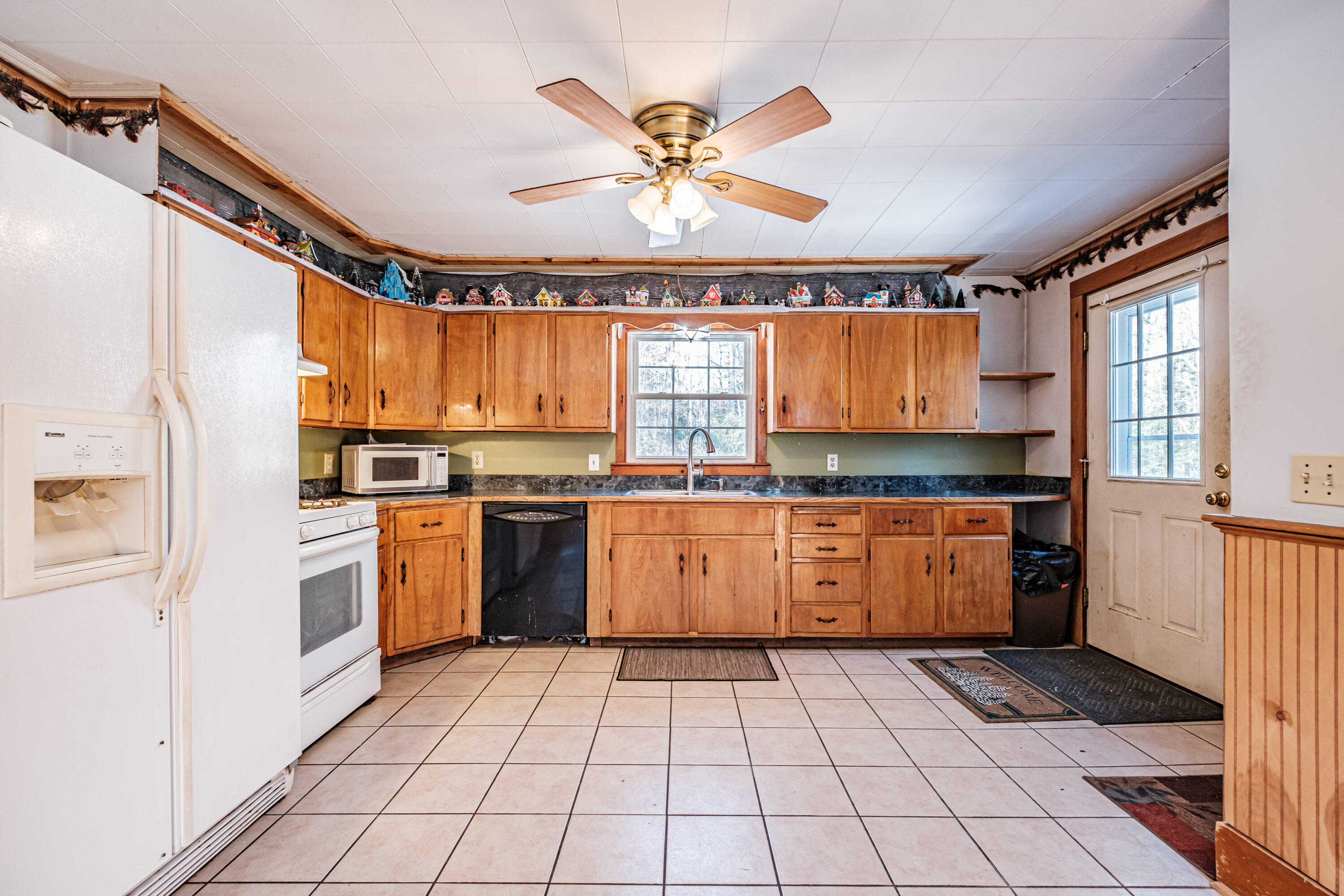 418 East Main Street Denmark, ME 04022 - Photo 5 of 54 20260113gp-62012