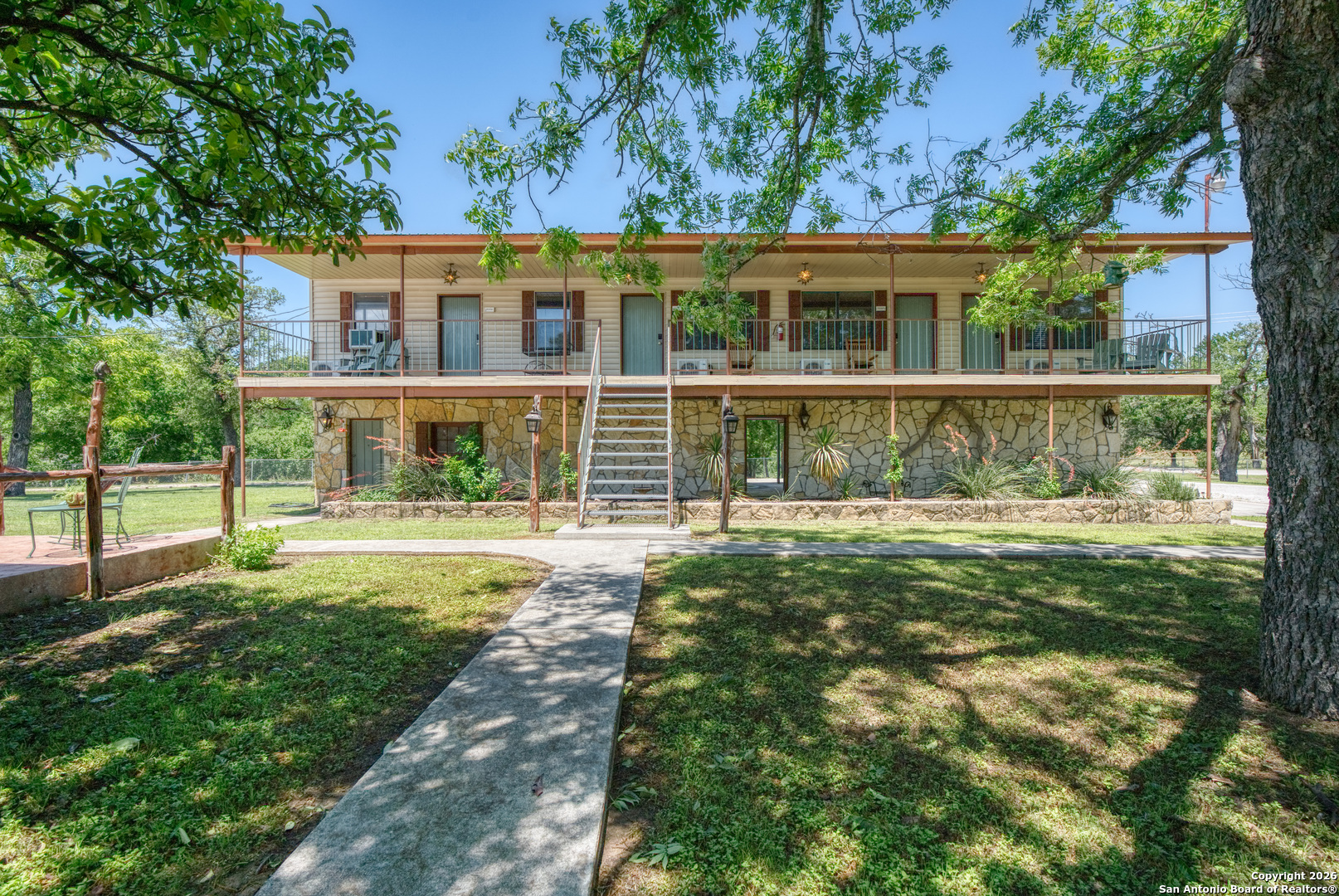 5322 Highway 16 Bandera, TX 78003 - Photo 20 of 25