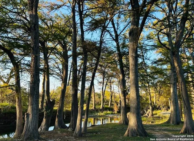 $1,750,000 | 5322 Highway 16, Bandera, TX 78003