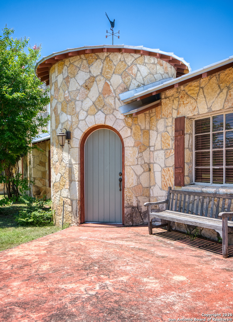 5322 Highway 16 Bandera, TX 78003 - Photo 8 of 25