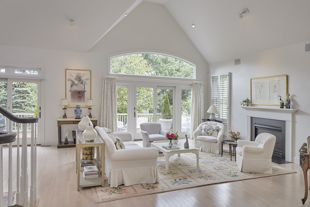 54 Summit Road, Unit 6 Belmont, MA 02478 - Photo 1 of 13 Gallery Image 1