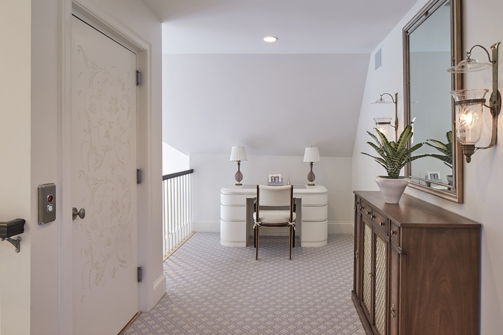 54 Summit Road, Unit 6 Belmont, MA 02478 - Photo 8 of 13 Gallery Image 8