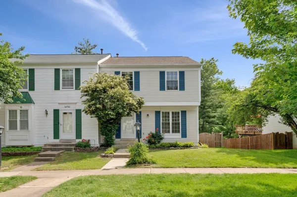 $515,000 | 14754 Basingstoke Loop, Centreville, VA 20120