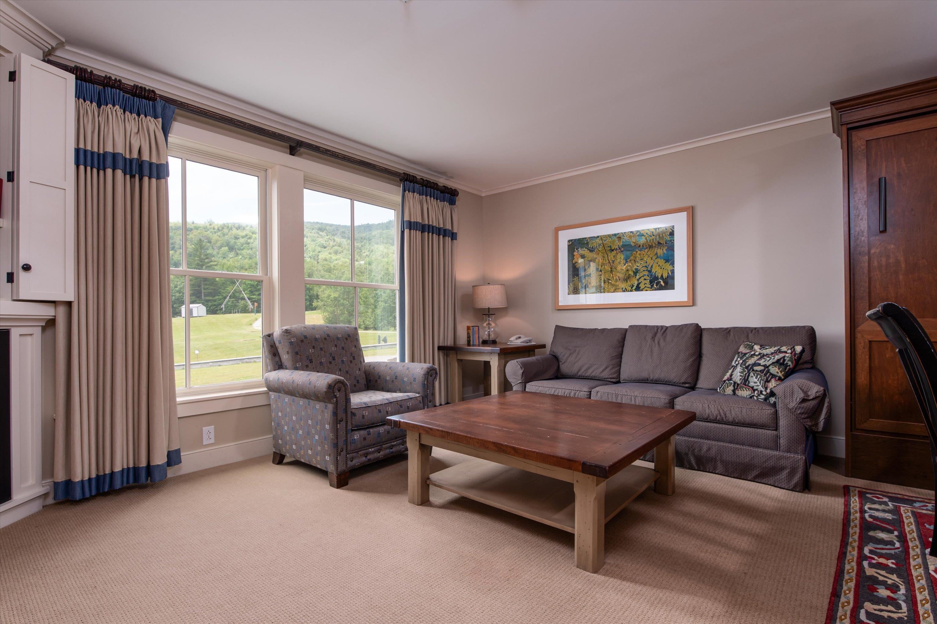 193 Jackson Gore Road, Unit 639/641 Ludlow, VT 05149 - Photo 6 of 46 Gallery Image 6