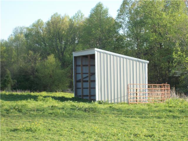 125 Thurman Kepley Road Portland, TN 37148 - Photo 15 of 20 ANOTHER BARN OR RUN IN SHED