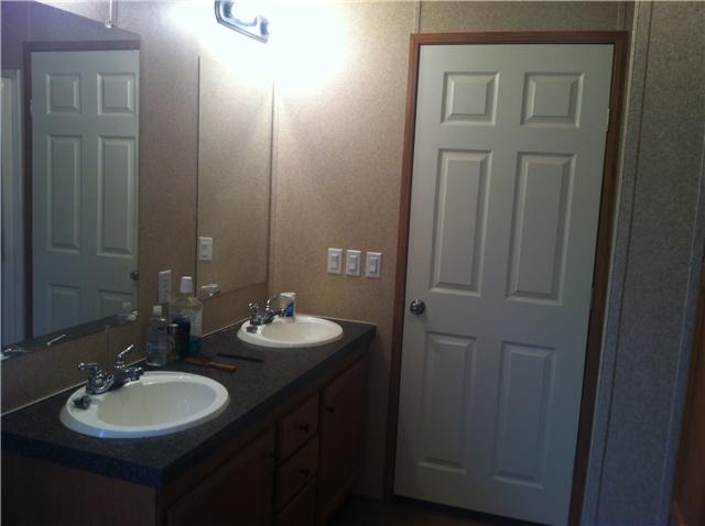 125 Thurman Kepley Road Portland, TN 37148 - Photo 3 of 20 DOUBLE VANITIES IN MASTER BATH