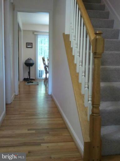 1719 Sinclair Road Gambrills, MD 21054 - Photo 4 of 14 Entrance / Foyer
