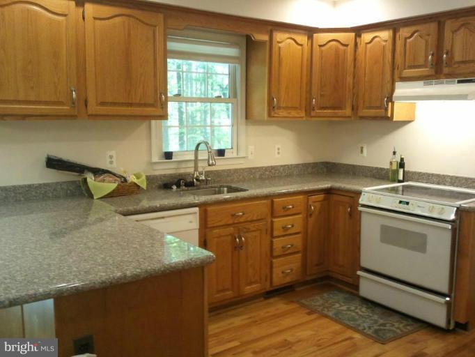 1719 Sinclair Road Gambrills, MD 21054 - Photo 5 of 14 Kitchen