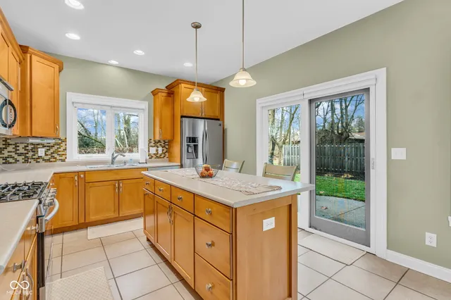 $465,000 | 76 Elizabeth Court, Danville, IN 46122