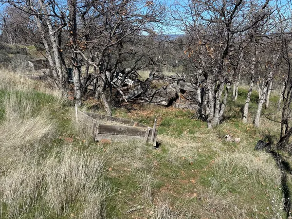 $195,000 | 12230 Ponderosa Street, Hornbrook, CA 96044