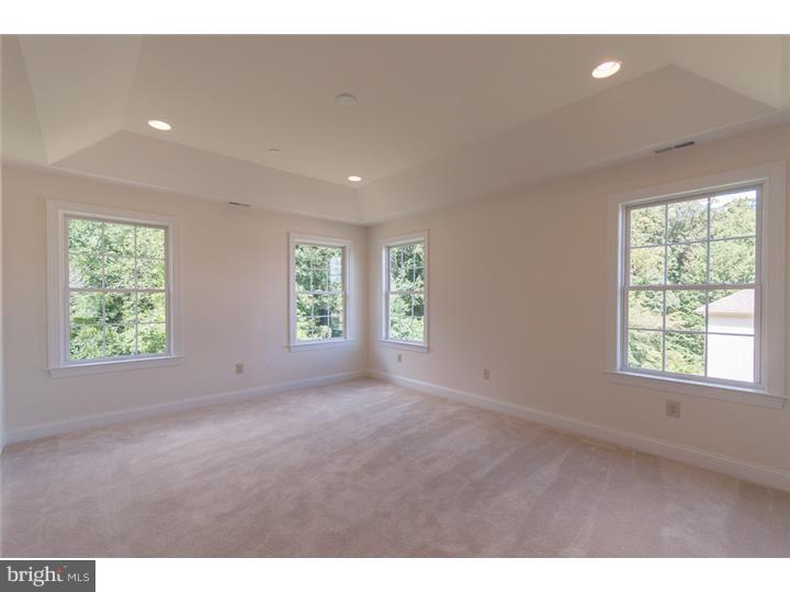 123 North Hillcrest Road Springfield, PA 19064 - Photo 7 of 17 Master Bedroom
