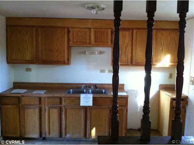 6431 Philbrook Road Richmond, VA 23234 - Photo 7 of 9 Kitchen