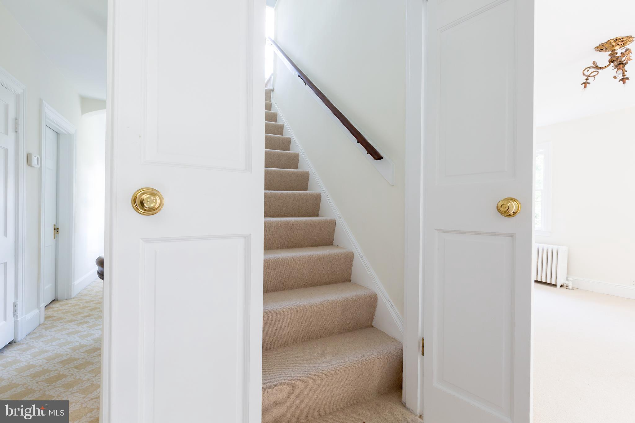 5023 Reno Road Northwest Washington, DC 20008 - Photo 19 of 26 Interior (General)