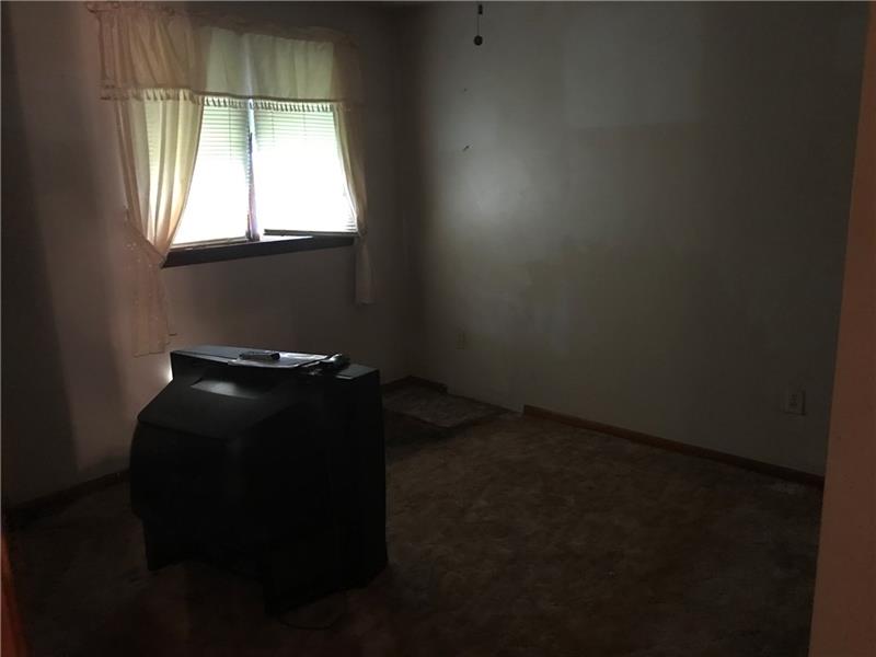 170 Schaller Road Transfer, PA 16154 - Photo 15 of 22 Bedroom