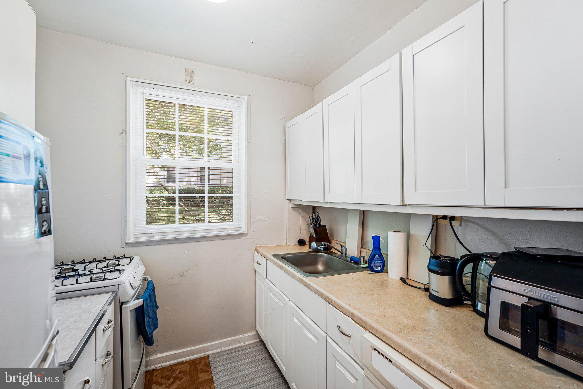 4309 2nd Road North, Unit 43091 Arlington, VA 22203 - Photo 12 of 17