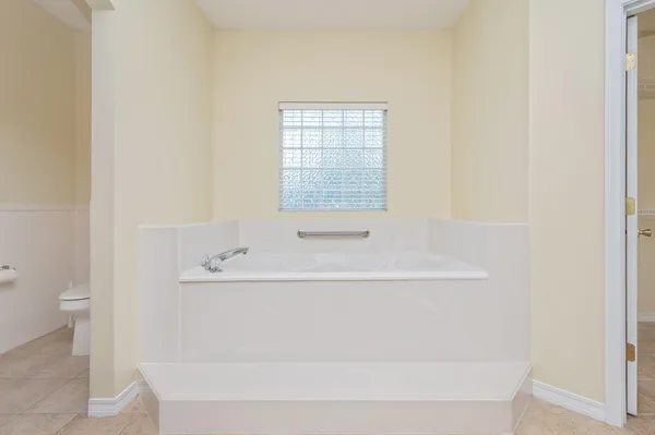 $400,000 | 5552 Frontier Drive, Crestview, FL 32536