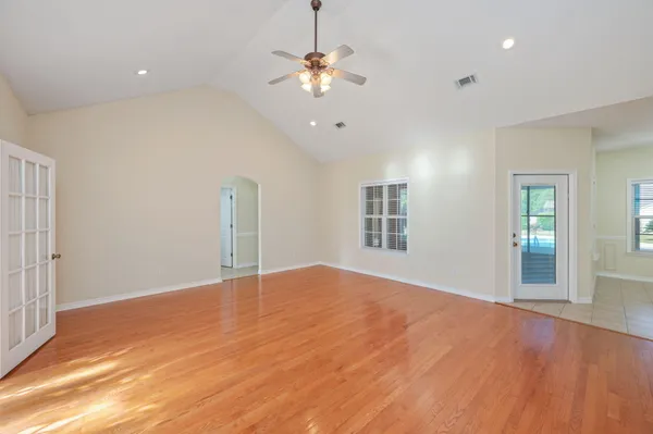 $400,000 | 5552 Frontier Drive, Crestview, FL 32536