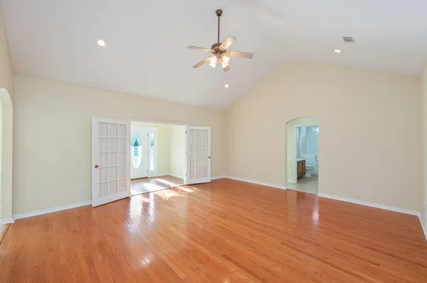 $400,000 | 5552 Frontier Drive, Crestview, FL 32536