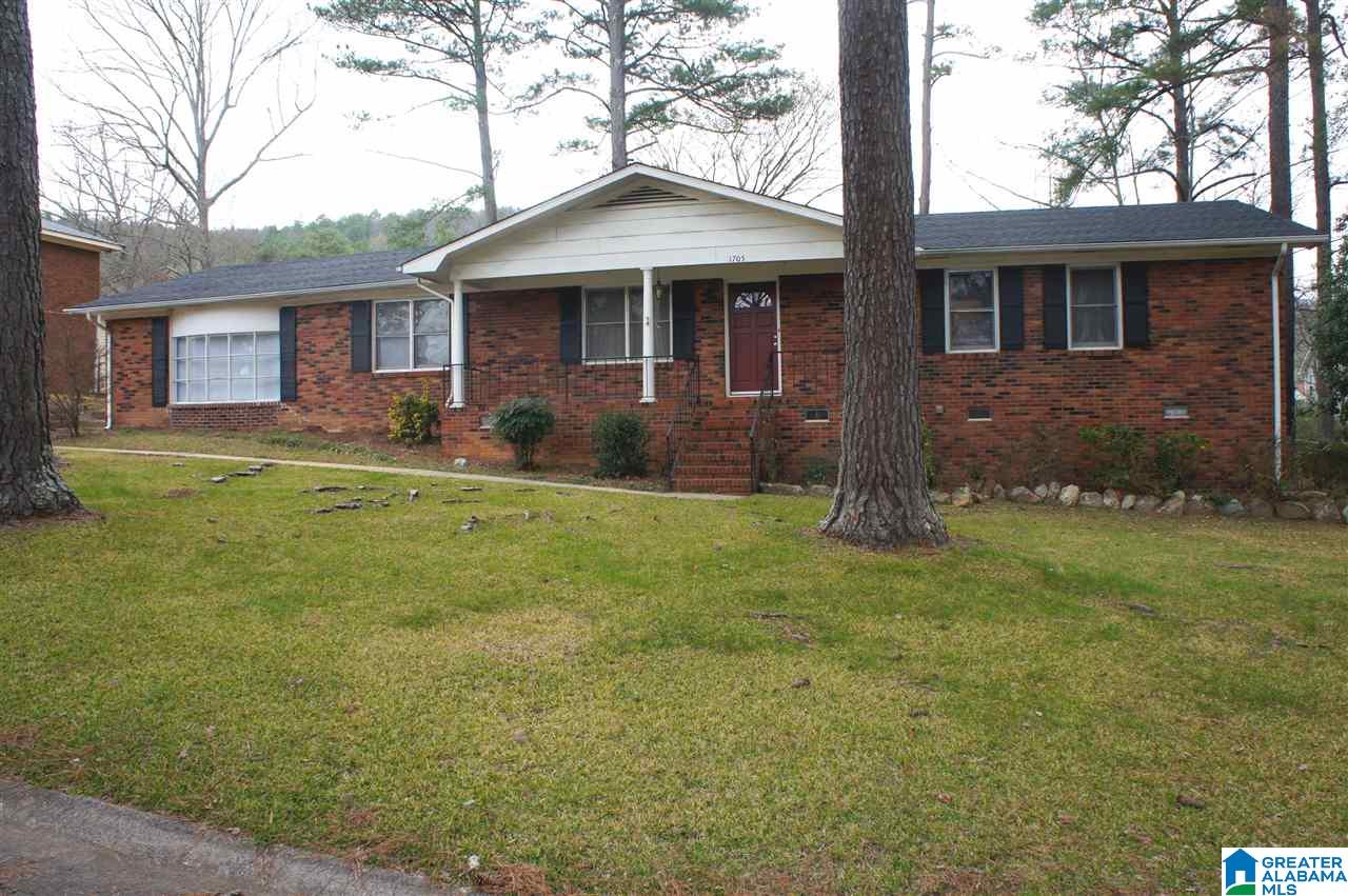 1705 Valley Creek Road Anniston, AL 36207 - Photo 1 of 28