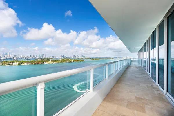 $16,000 | The Bentley Bay, Miami Beach, FL 33139
