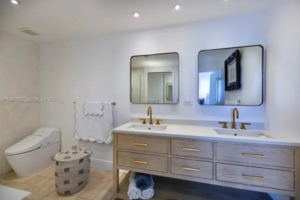 $16,000 | The Bentley Bay, Miami Beach, FL 33139