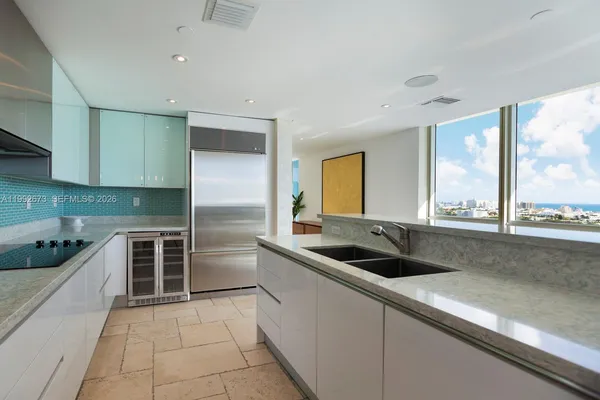 $16,000 | The Bentley Bay, Miami Beach, FL 33139