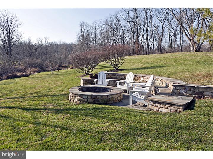 19 Reeder Road New Hope, PA 18938 - Photo 22 of 24 Back Yard