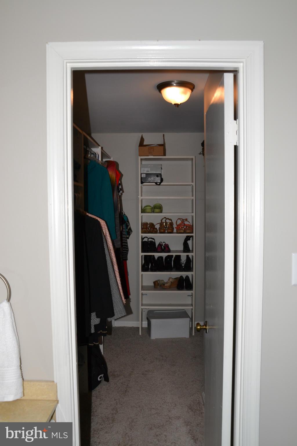 9923 Natick Road Burke, VA 22015 - Photo 15 of 23 Interior (General)