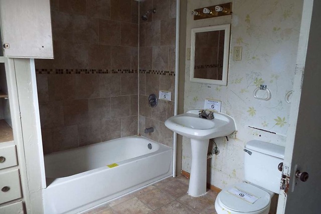 340 Marble Street Joliet, IL 60435 - Photo 6 of 12