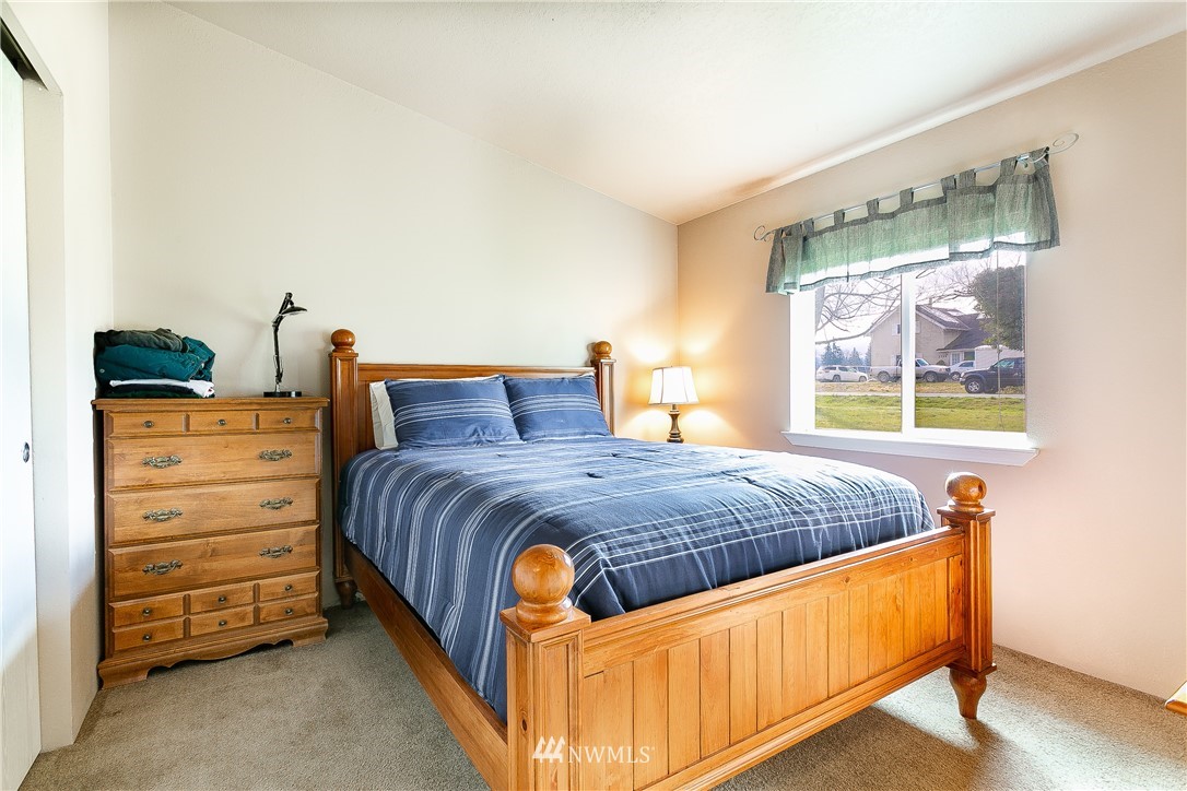 2756 East Badger Road Everson, WA 98247 - Photo 13 of 21