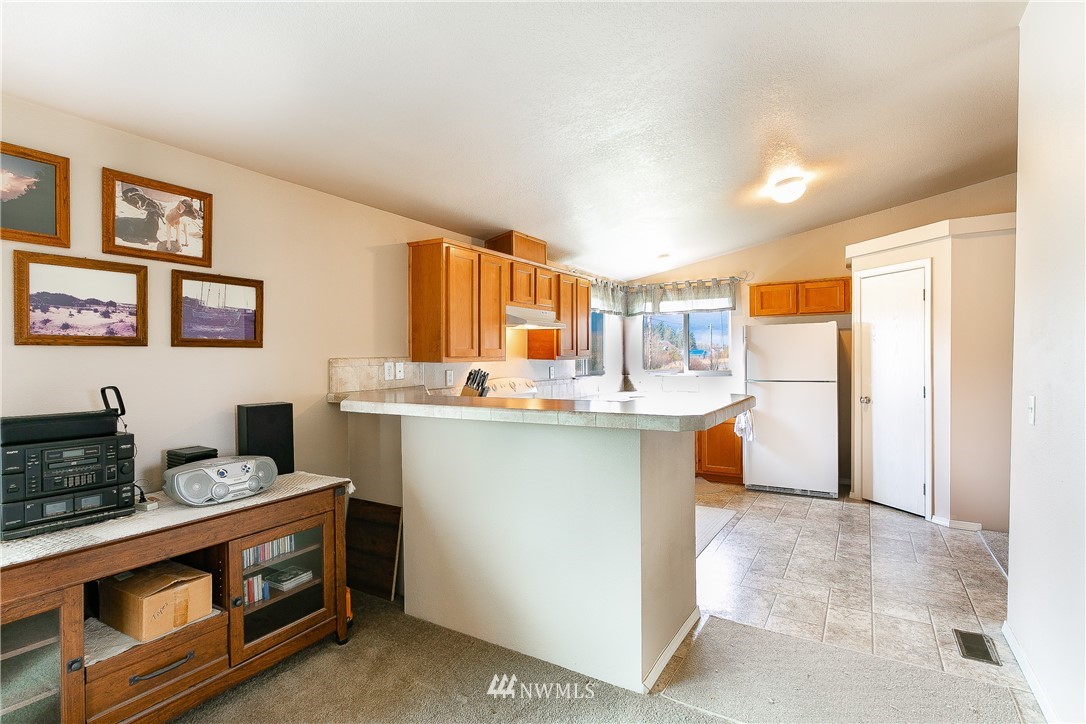 2756 East Badger Road Everson, WA 98247 - Photo 5 of 21