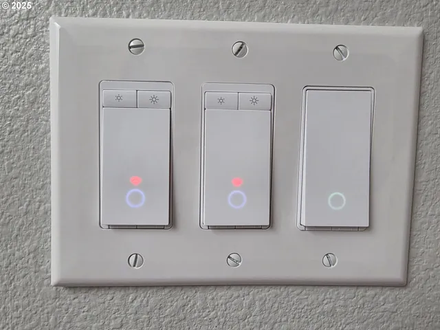 $499,900 | 7825 Southeast Sporri Lane, Milwaukie, OR 97267