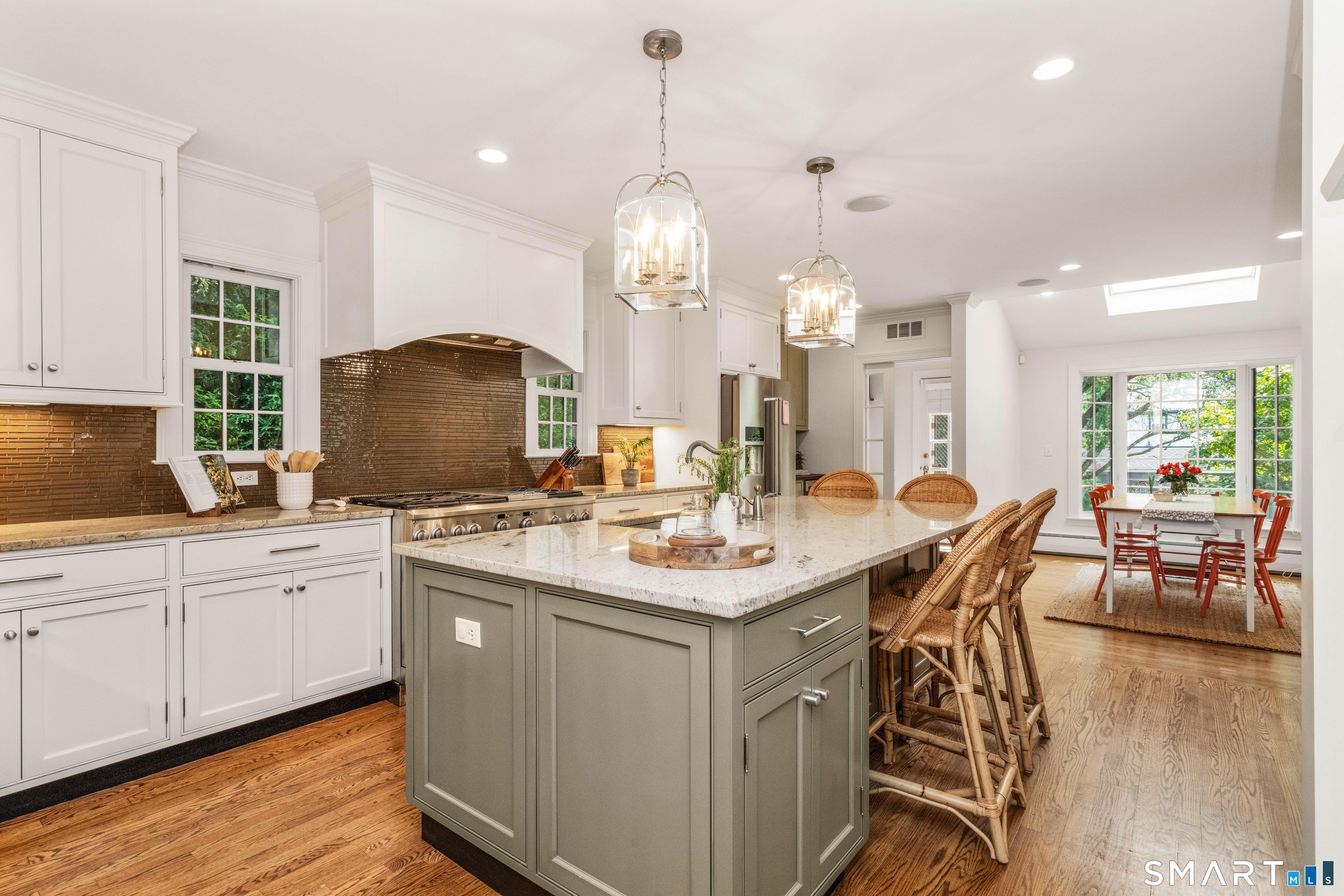 20 Fernwood Road West Hartford, CT 06119 - Photo 9 of 40