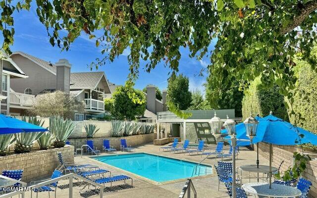 1854 Rory Lane, Unit 4 Simi Valley, CA 93063 - Photo 37 of 37 an outdoor space with furniture