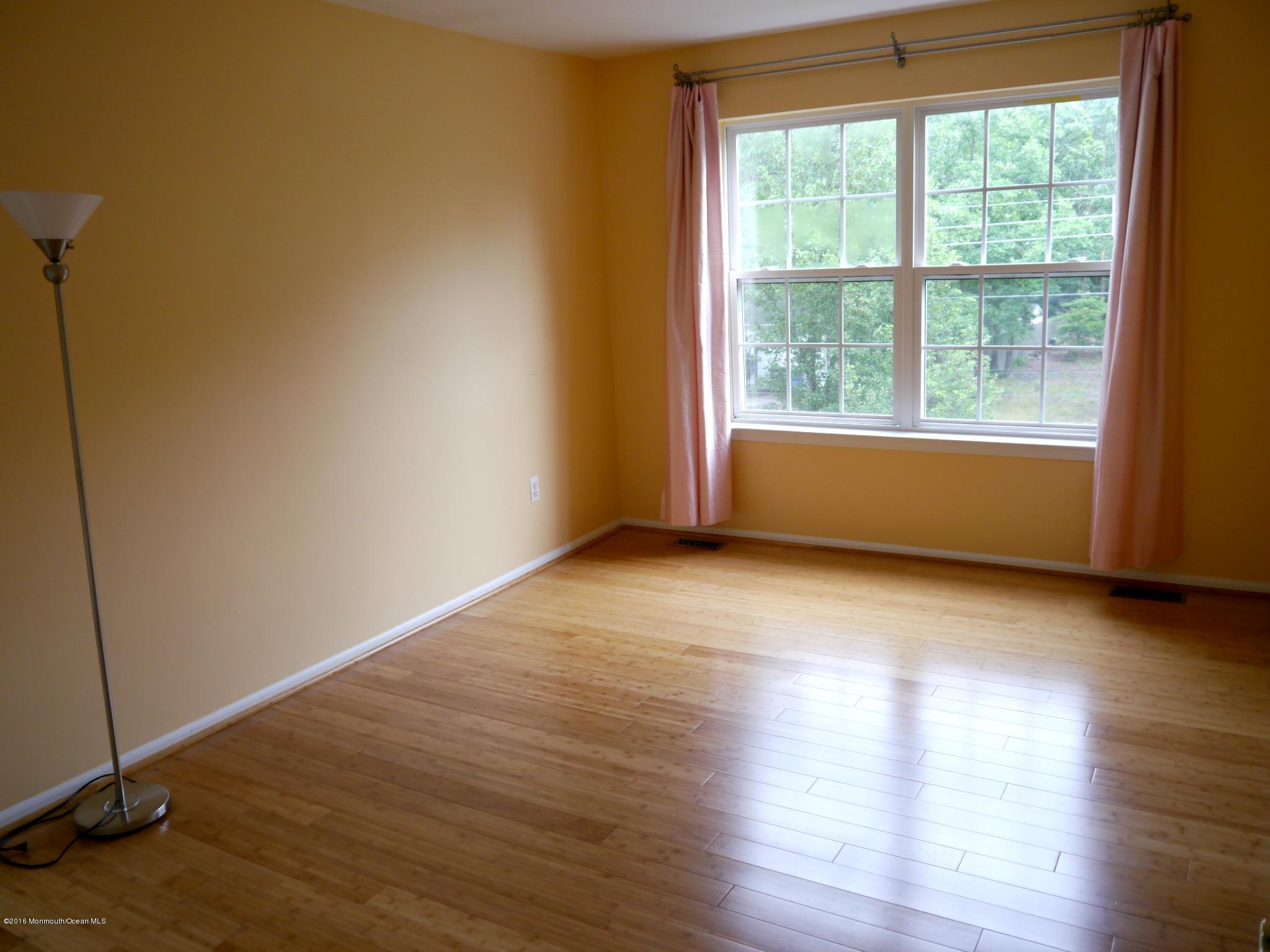 116 Eddy Road Manahawkin, NJ 08050 - Photo 14 of 31 116 Eddy 024